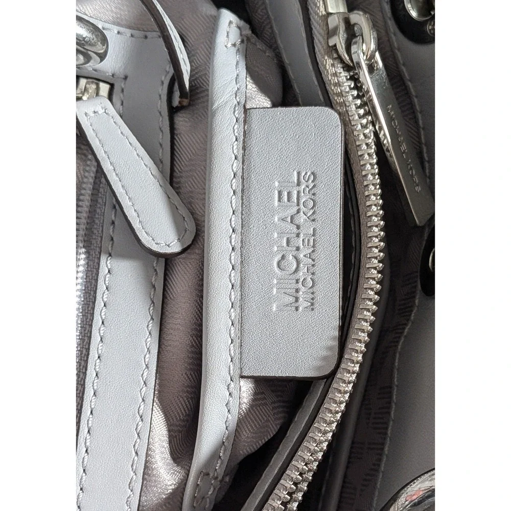 Michael Kors Cynthia Satchel Grey Chevron Leather Convertible Crossbody Bag